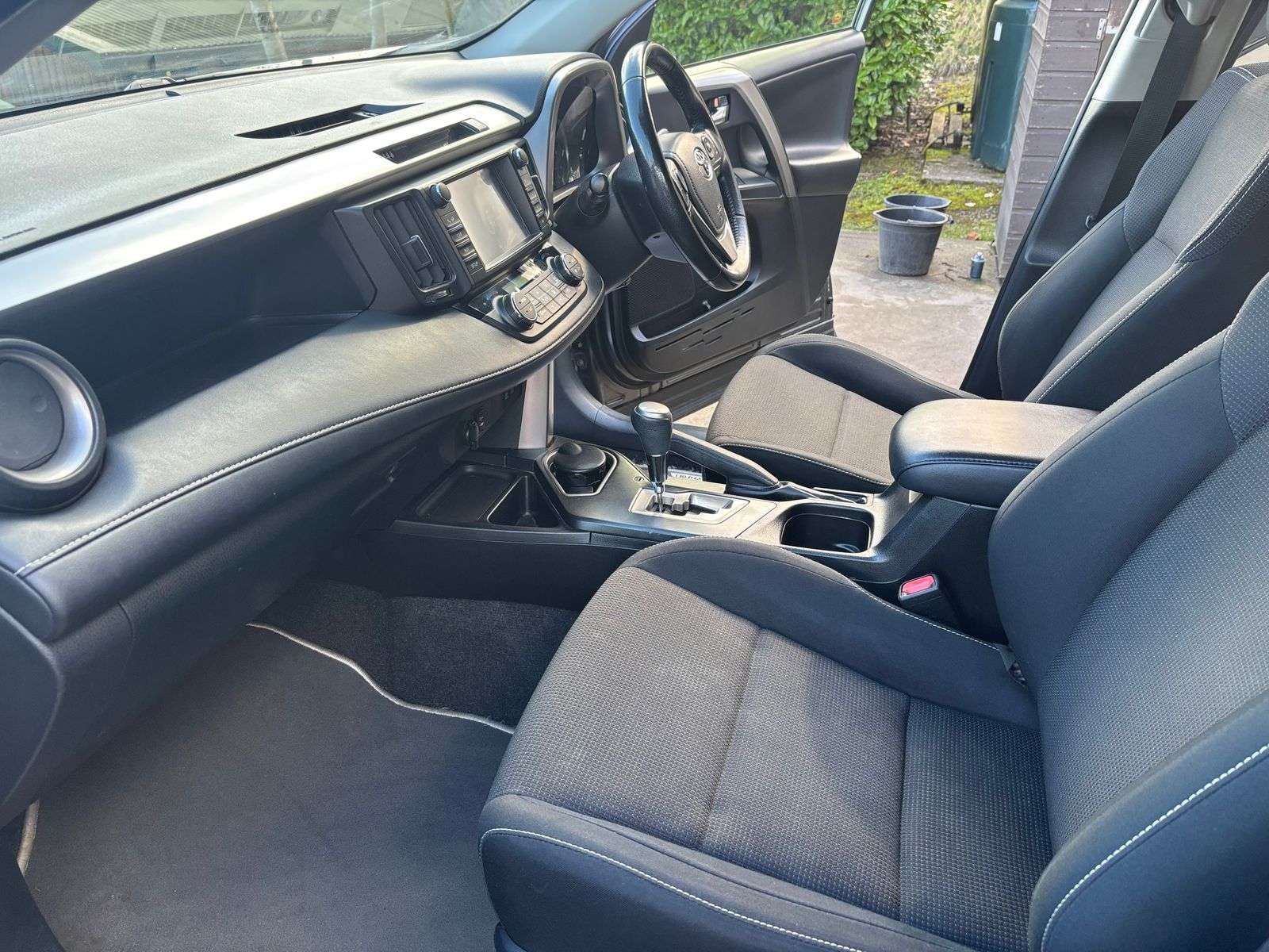 2018 TOYOTA RAV4 2018 TOYOTA RAV4