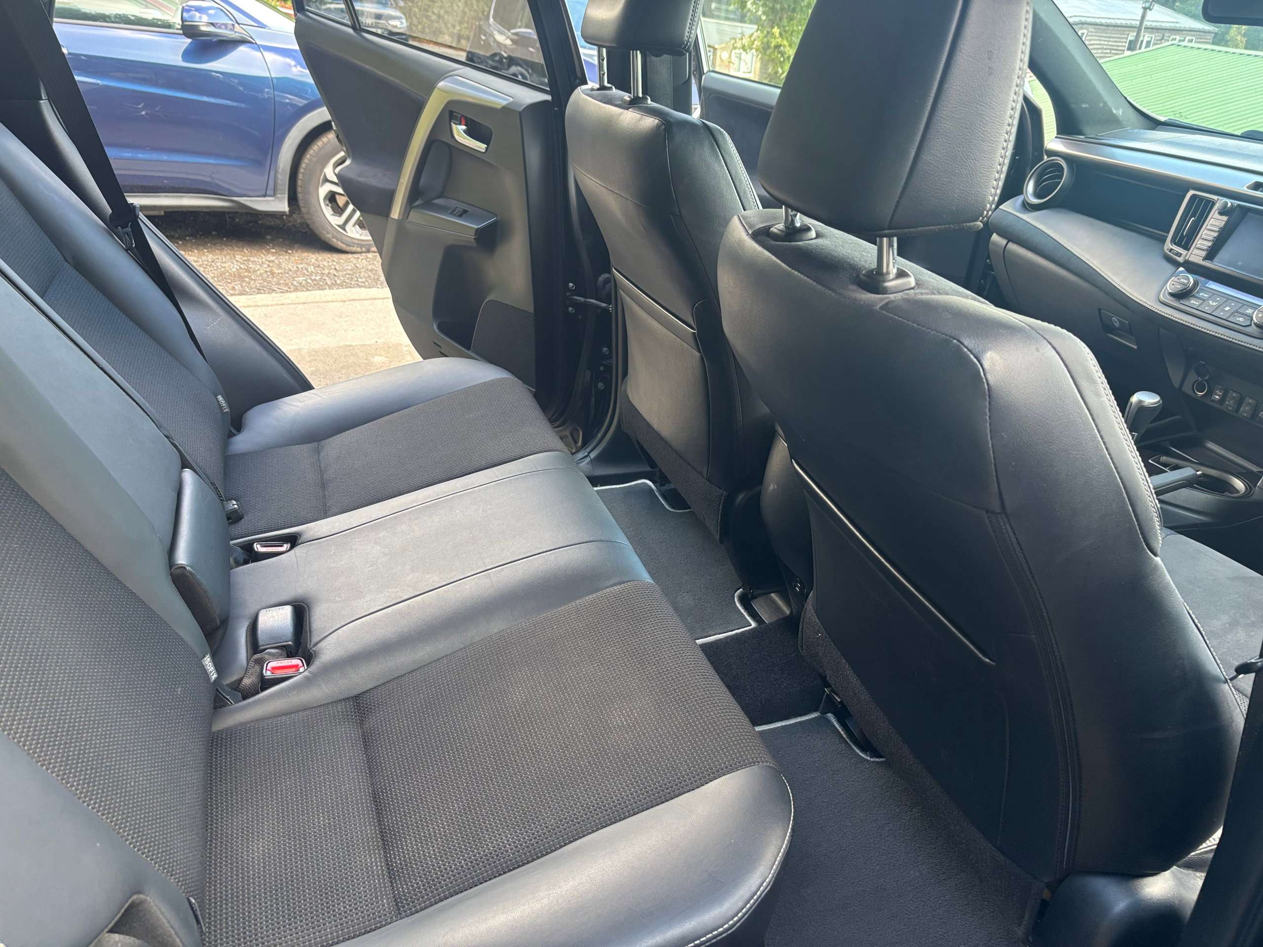 2018 TOYOTA RAV4 2018 TOYOTA RAV4