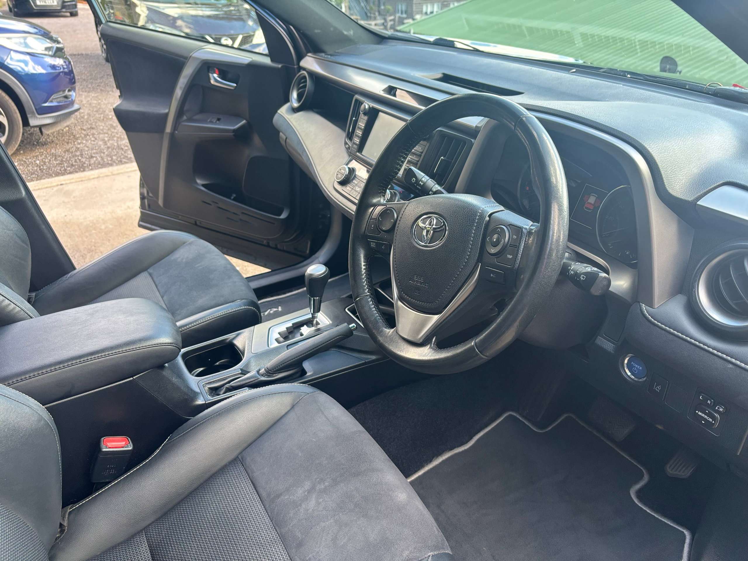 2018 TOYOTA RAV4 2018 TOYOTA RAV4