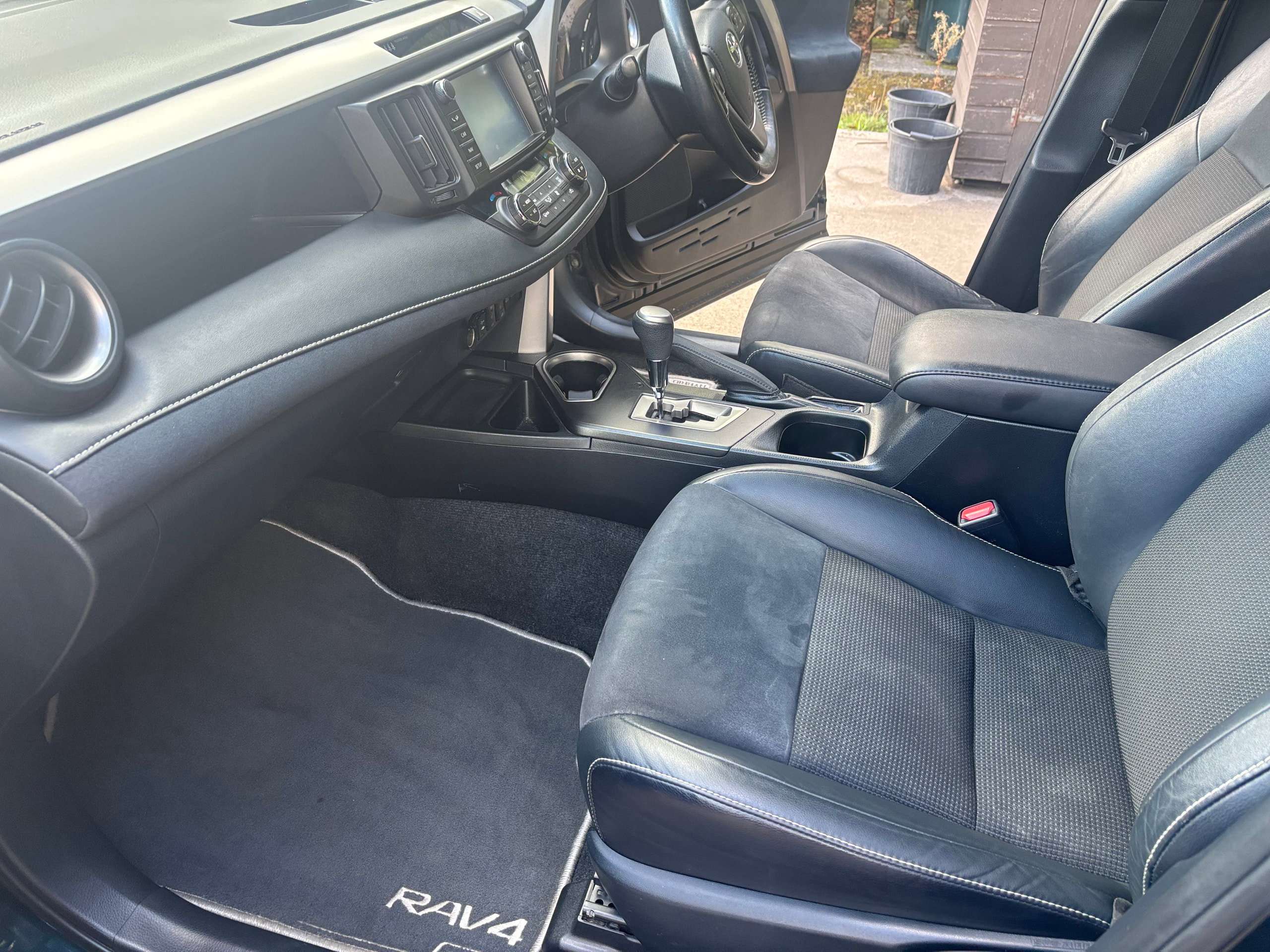 2018 TOYOTA RAV4 2018 TOYOTA RAV4