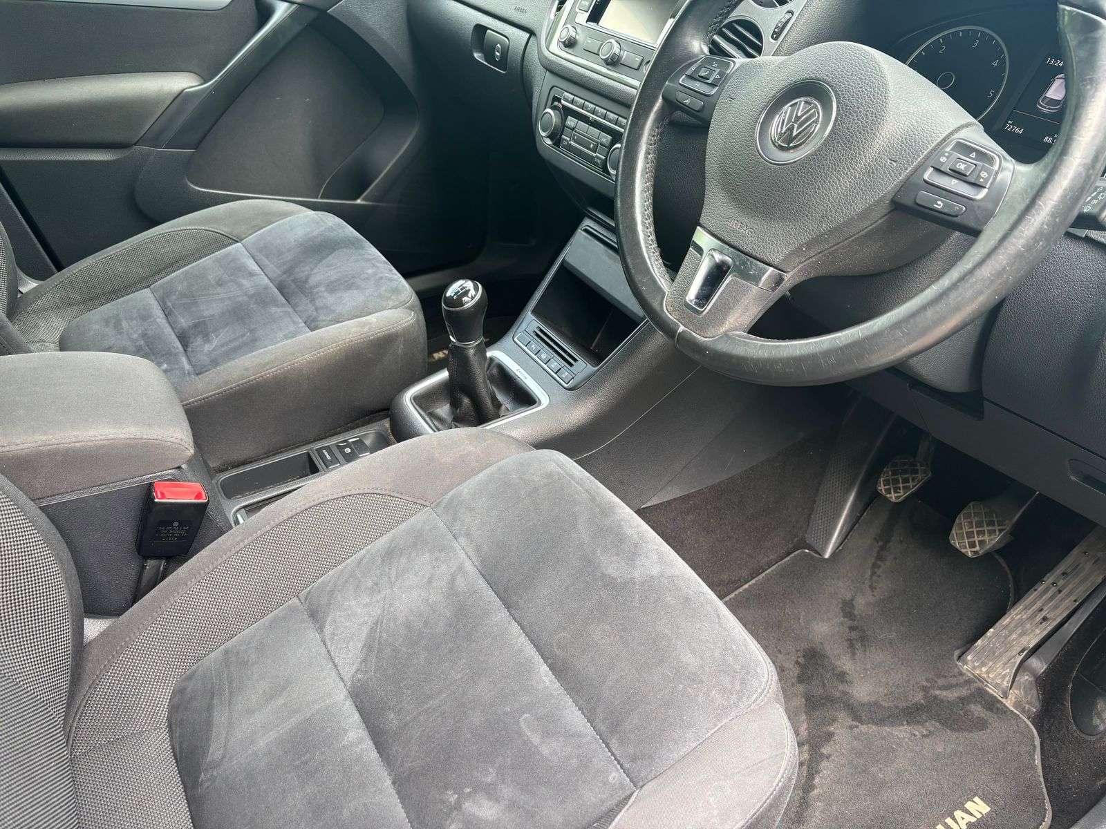 2015 VOLKSWAGEN TIGUAN 2015 VOLKSWAGEN TIGUAN