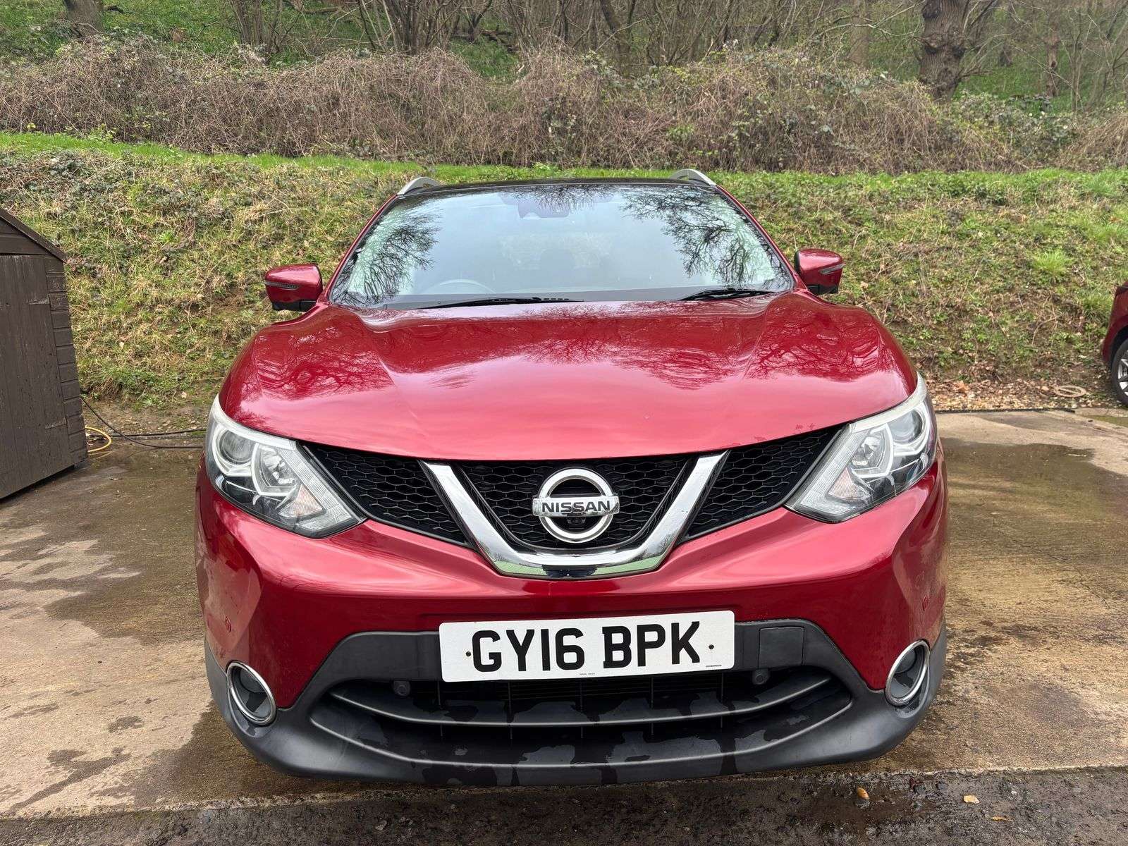 A 2016 NISSAN QASHQAI 1.2 DIG-T N-Connecta SUV 5dr Petrol Manual 2WD Euro 6 (s/s) (115 ps) A 2016 NISSAN QASHQAI 1.2 DIG-T N-Connecta SUV 5dr Petrol Manual 2WD Euro 6 (s/s) (115 ps)