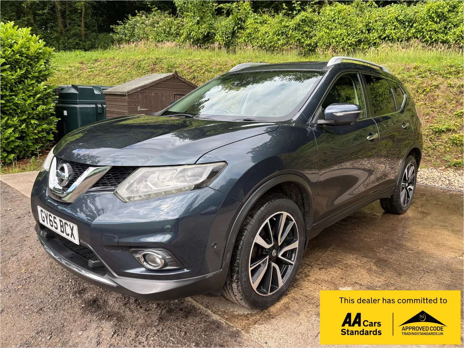 A 2015 NISSAN X-TRAIL 1.6 dCi Tekna SUV 5dr Diesel Manual 4WD Euro 6 (s/s) (130 ps) A 2015 NISSAN X-TRAIL 1.6 dCi Tekna SUV 5dr Diesel Manual 4WD Euro 6 (s/s) (130 ps)