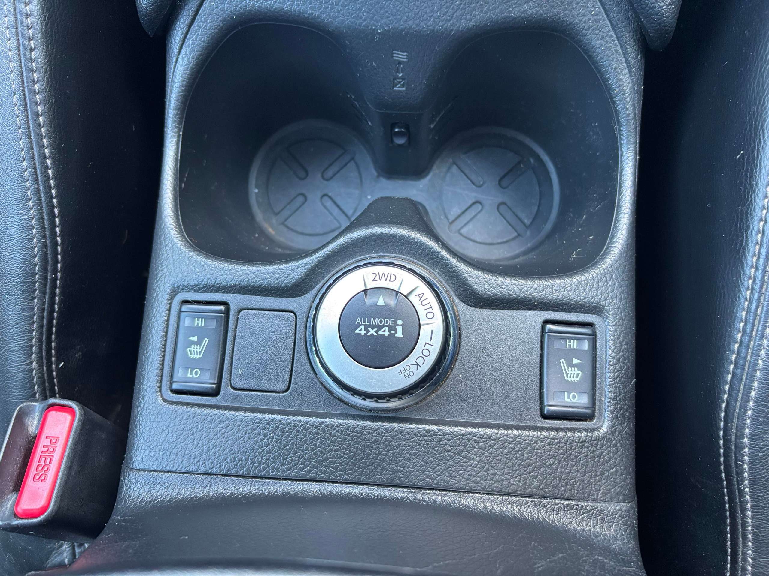 2015 NISSAN X-TRAIL 2015 NISSAN X-TRAIL