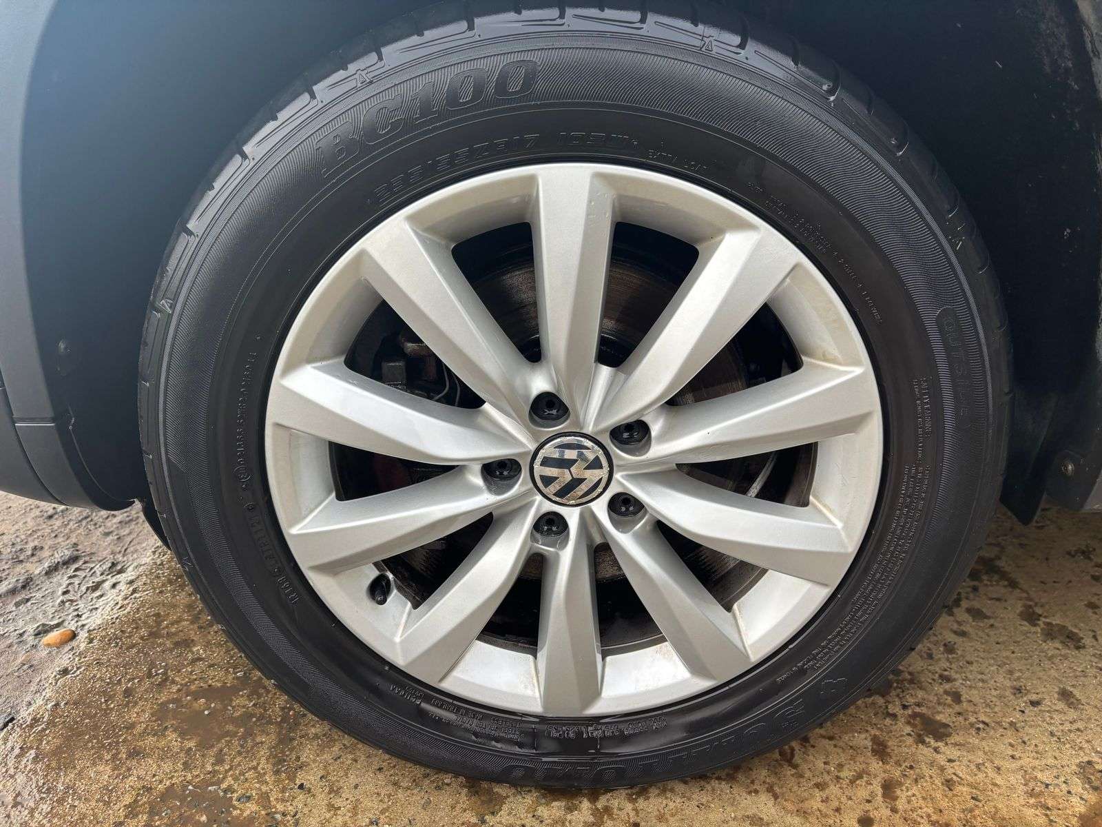 2015 VOLKSWAGEN TIGUAN 2015 VOLKSWAGEN TIGUAN