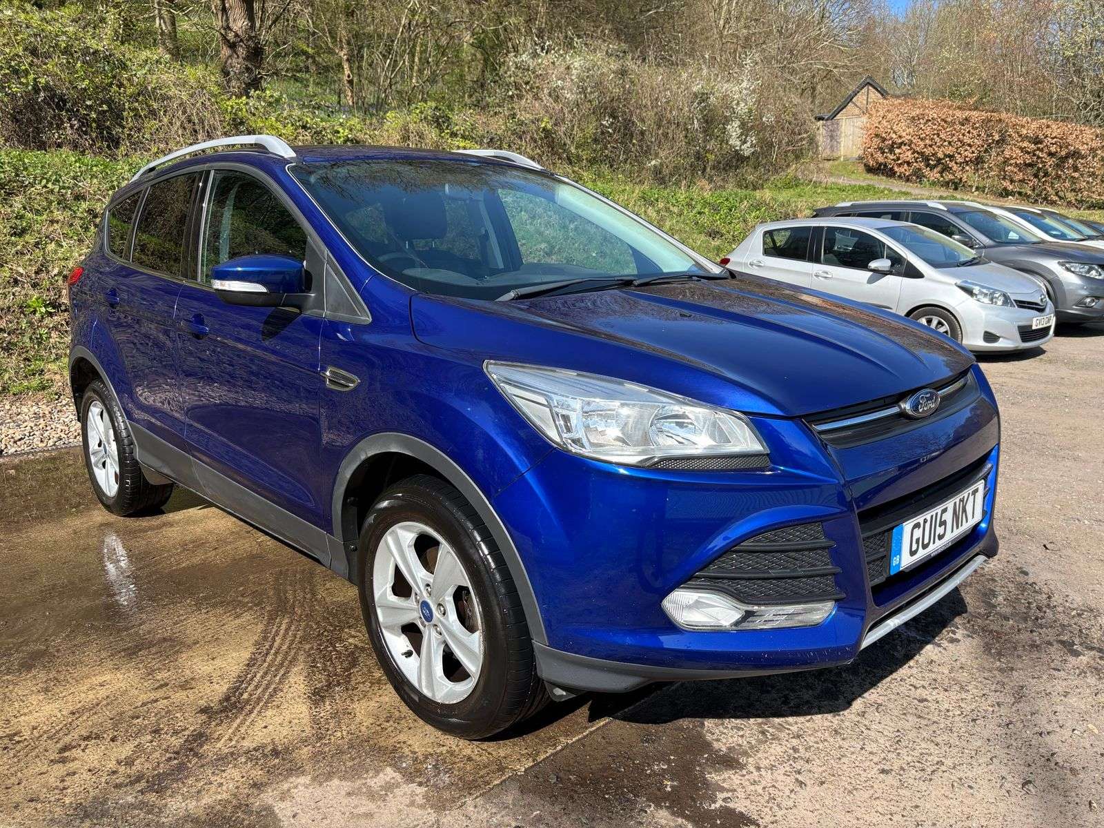 A 2015 FORD KUGA 1.5T EcoBoost Zetec SUV 5dr Petrol Manual 2WD Euro 6 (s/s) (150 ps) A 2015 FORD KUGA 1.5T EcoBoost Zetec SUV 5dr Petrol Manual 2WD Euro 6 (s/s) (150 ps)