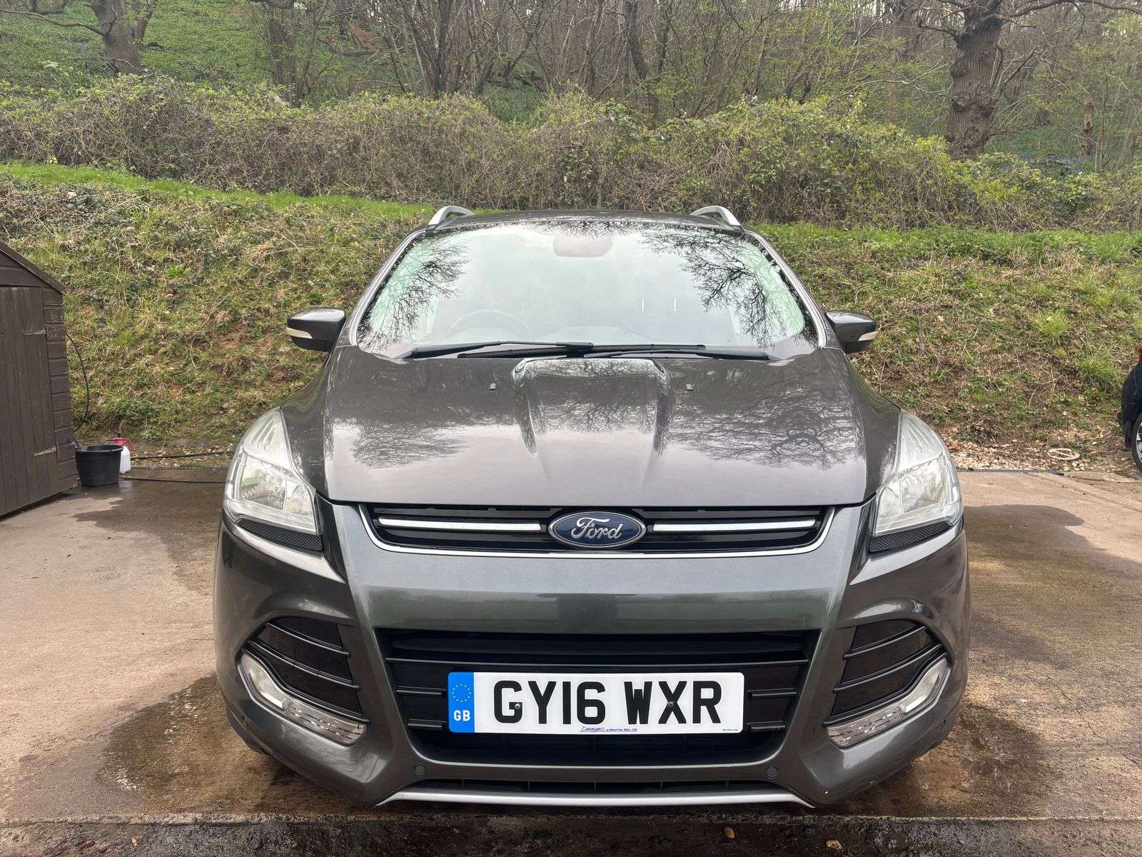 A 2016 FORD KUGA 2.0 TDCi Titanium SUV 5dr Diesel Manual 2WD Euro 6 (s/s) (150 ps) A 2016 FORD KUGA 2.0 TDCi Titanium SUV 5dr Diesel Manual 2WD Euro 6 (s/s) (150 ps)