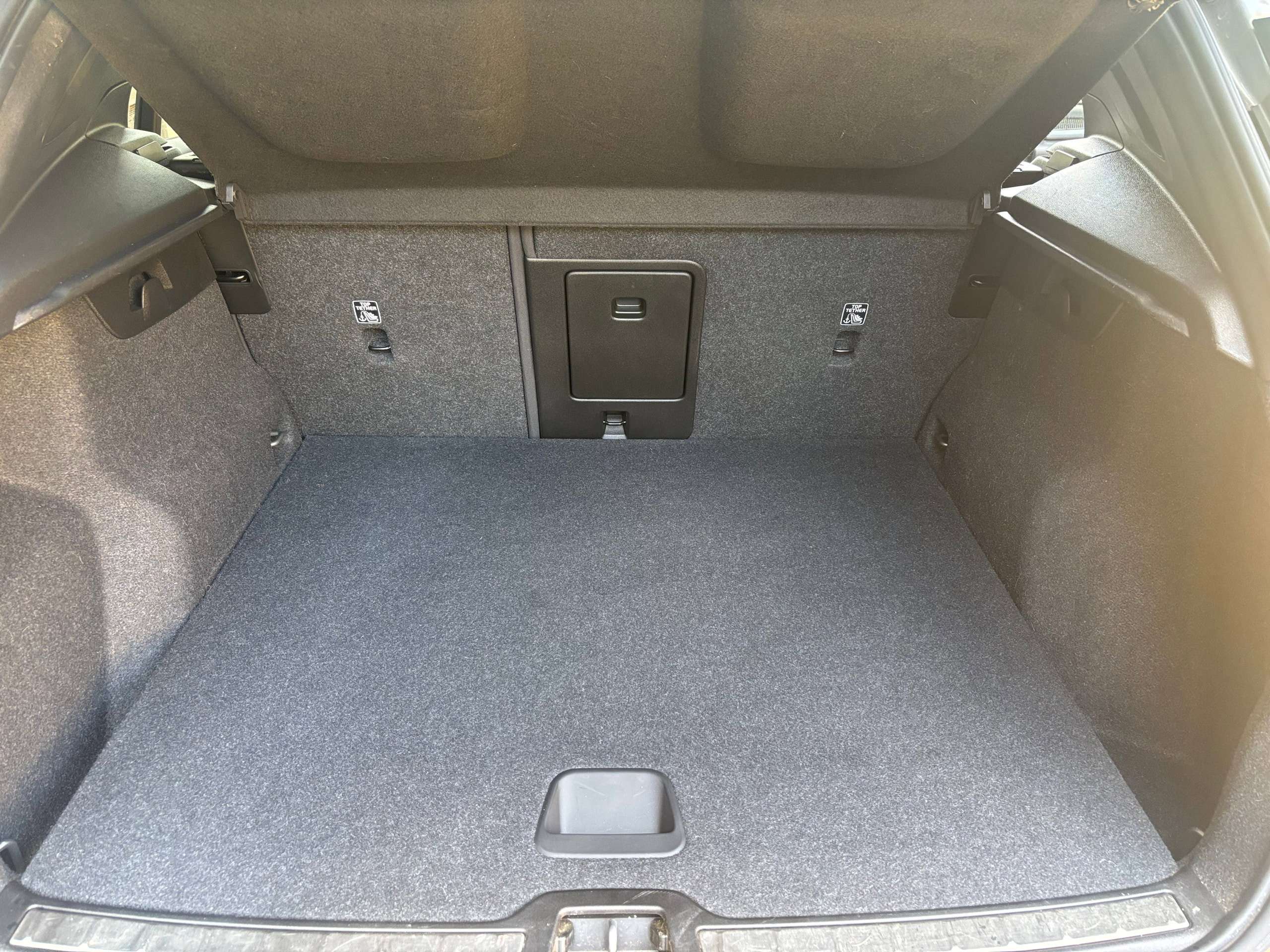 2018 VOLVO XC40 2018 VOLVO XC40