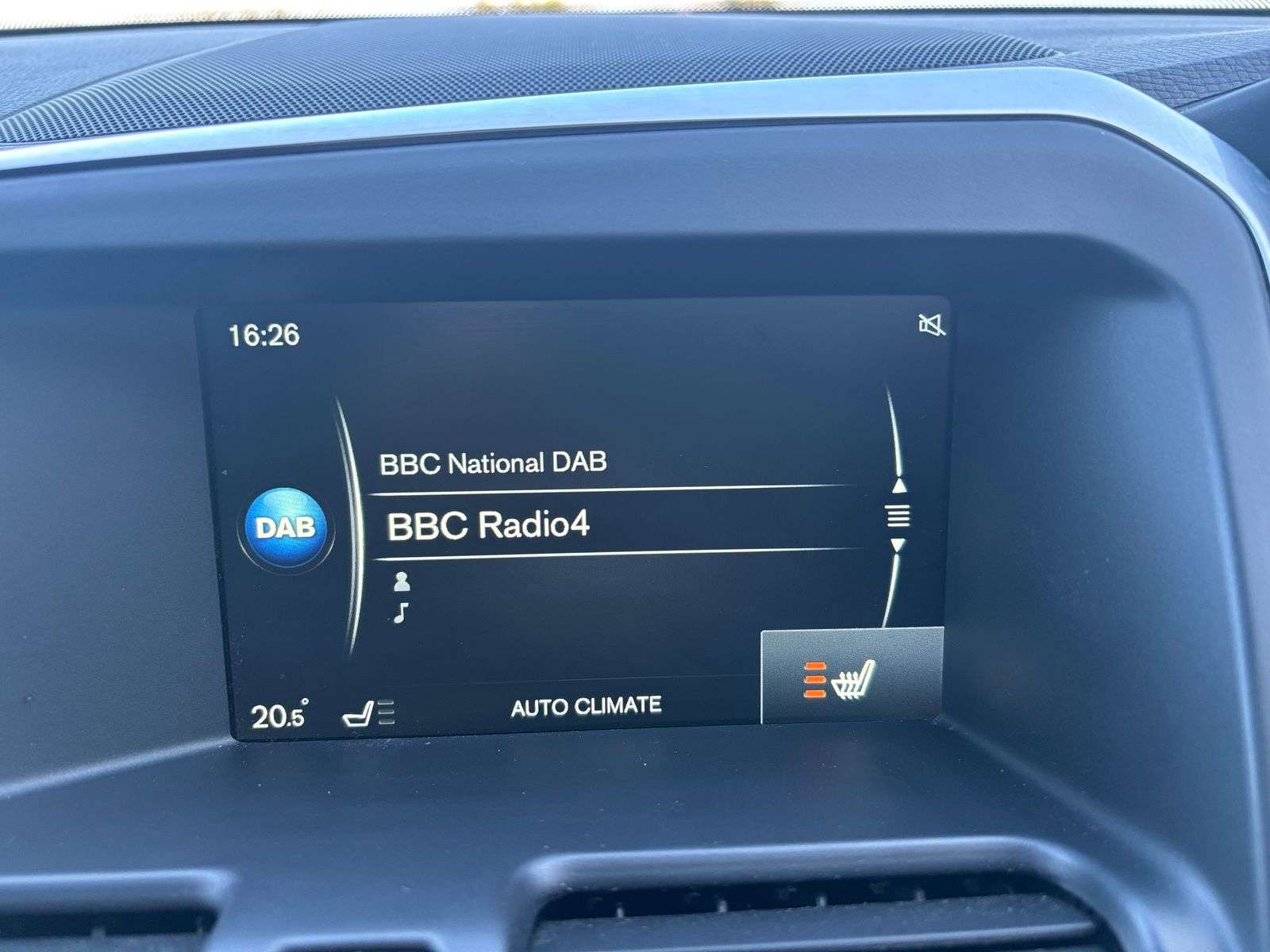 2015 VOLVO XC60 2015 VOLVO XC60