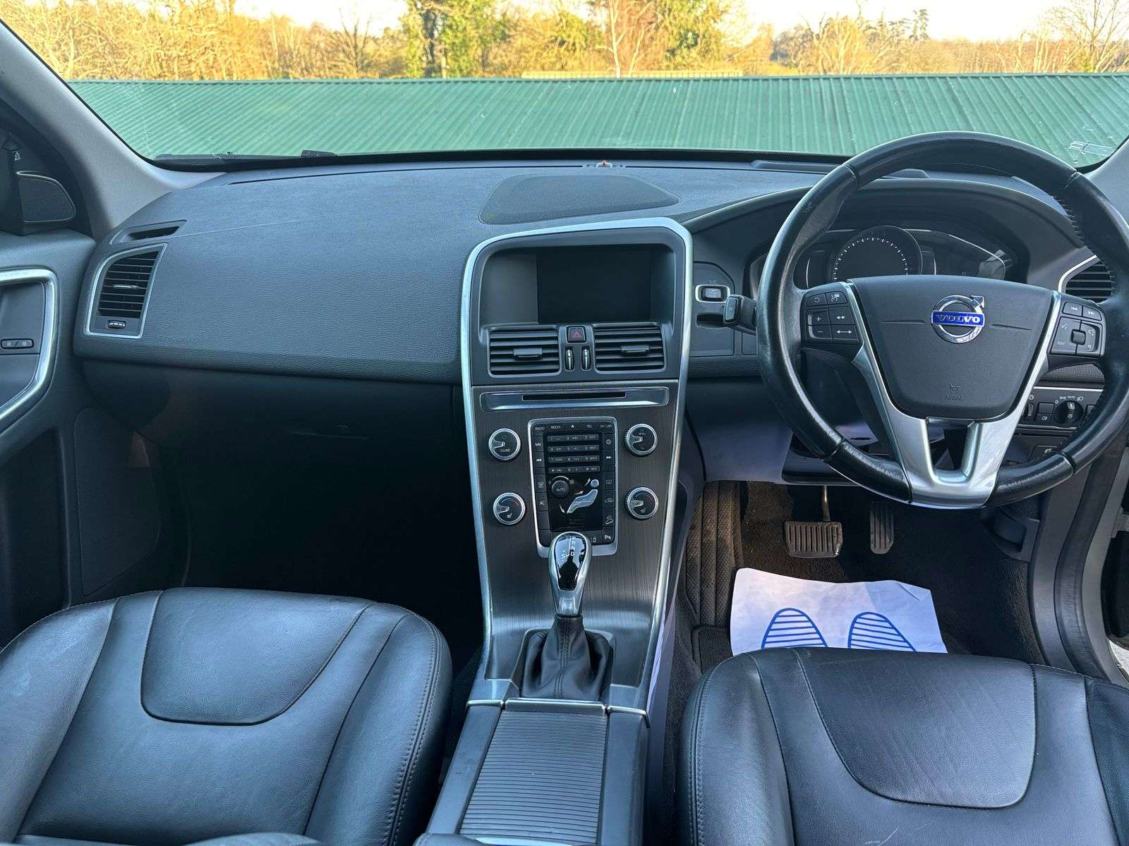 2015 VOLVO XC60 2015 VOLVO XC60