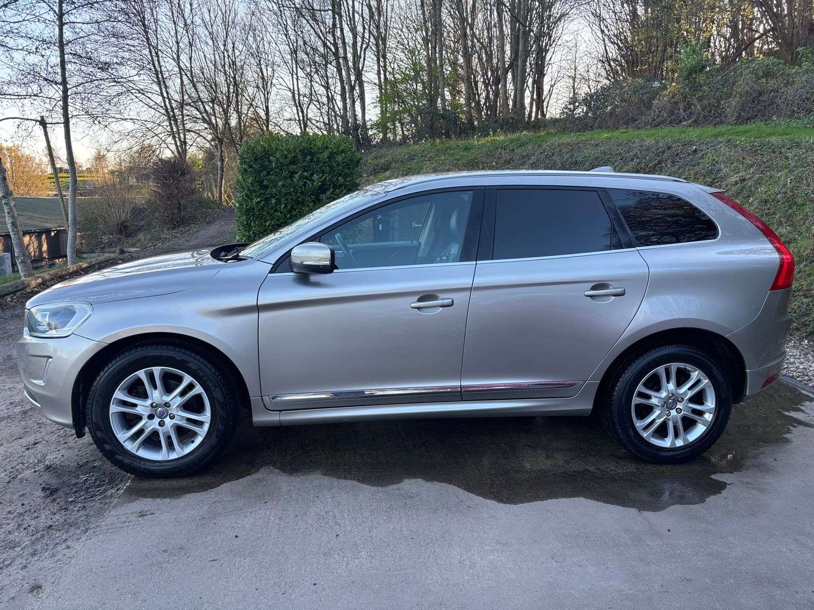 2015 VOLVO XC60 2015 VOLVO XC60