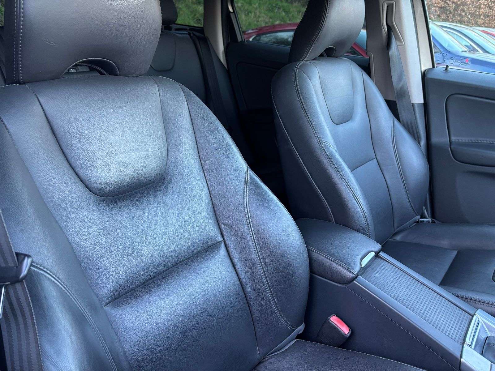 2015 VOLVO XC60 2015 VOLVO XC60