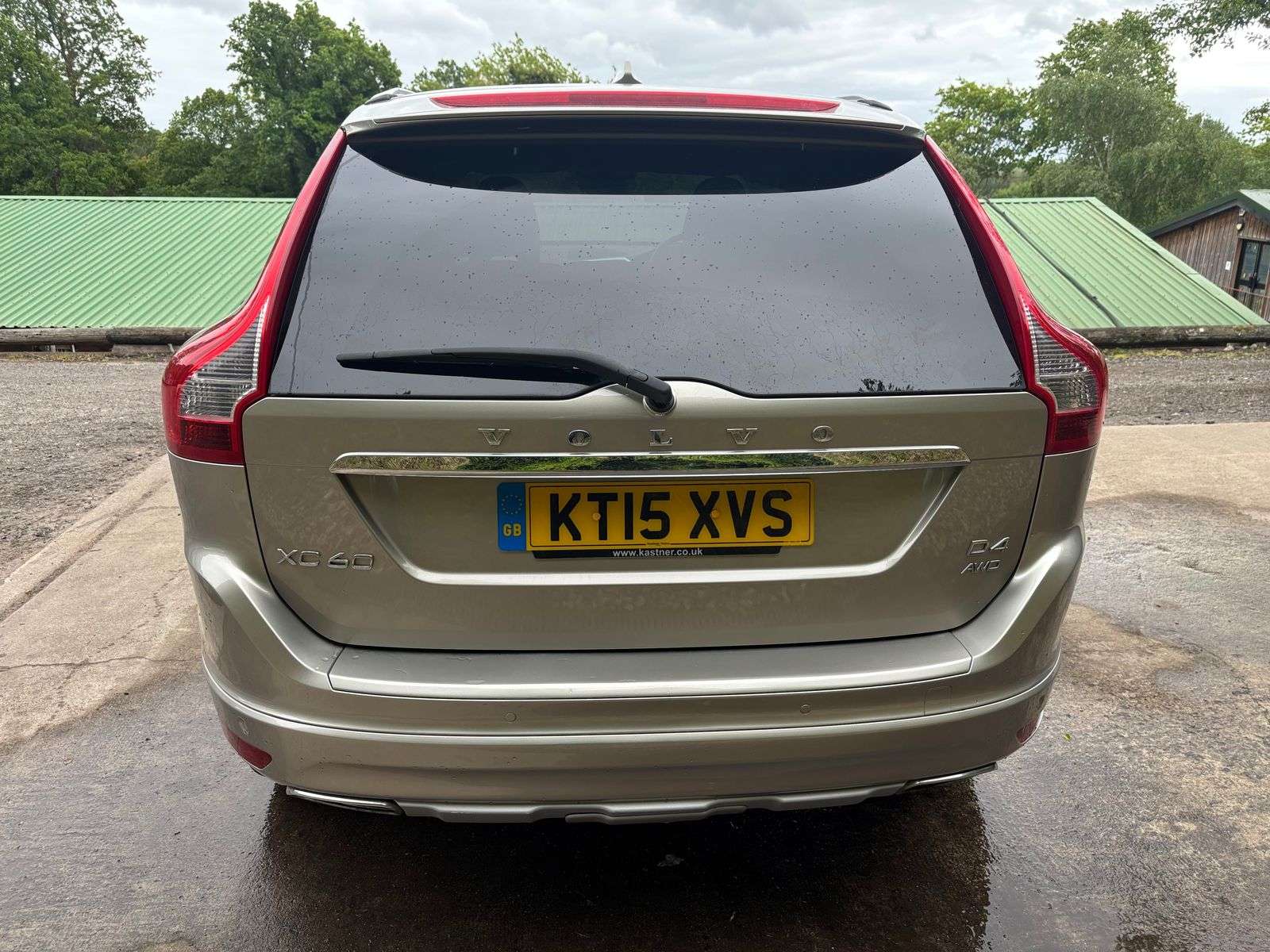 2015 VOLVO XC60 2015 VOLVO XC60