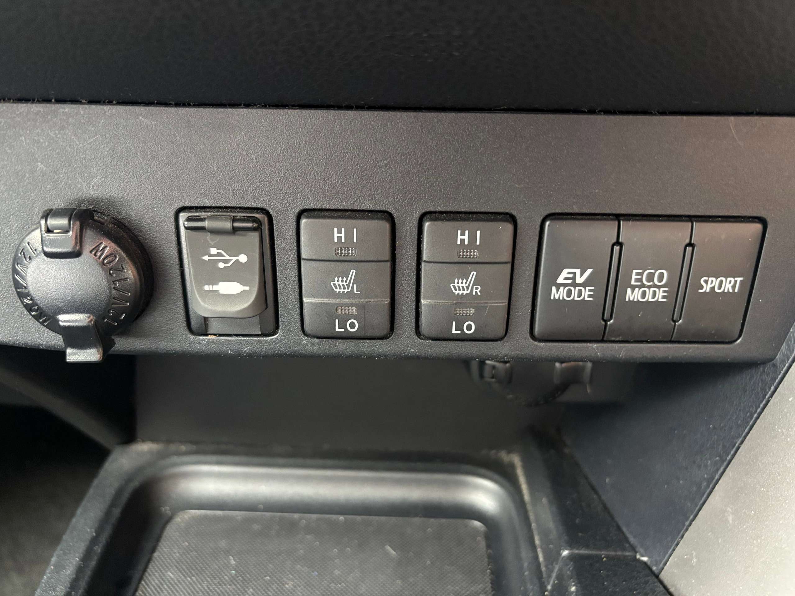 2016 TOYOTA RAV4 2016 TOYOTA RAV4