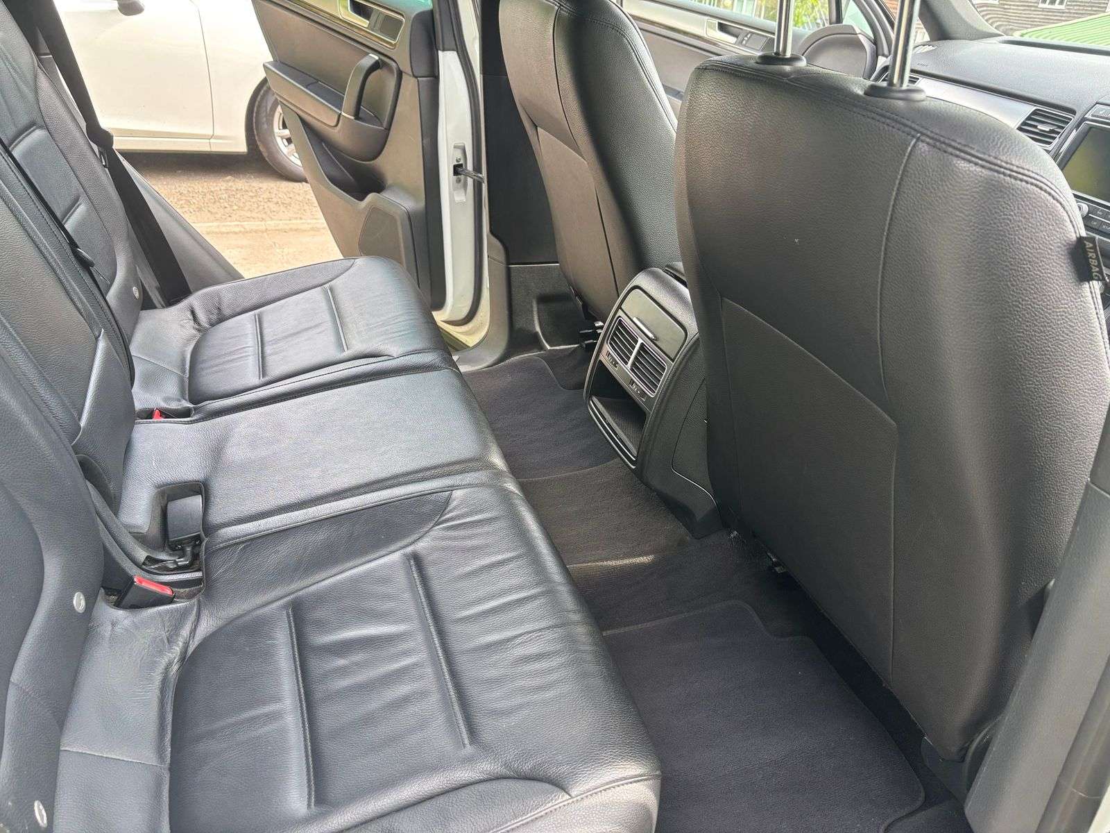 2015 VOLKSWAGEN TOUAREG 2015 VOLKSWAGEN TOUAREG