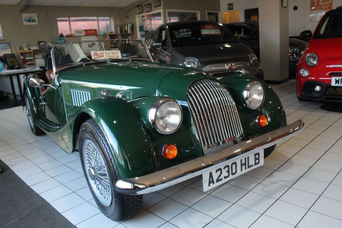 Check out this Morgan 4/4 1984 Petrol Manual