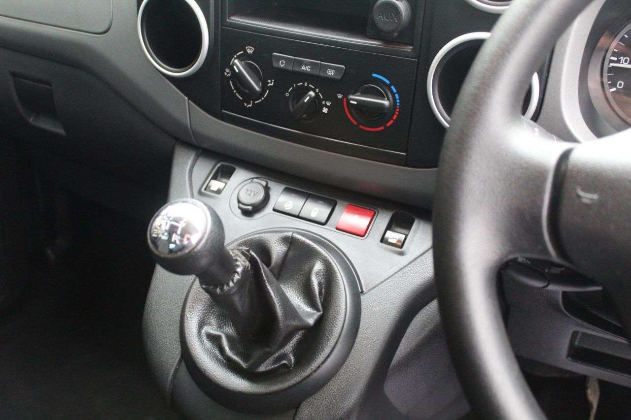 2018 PEUGEOT PARTNER 2018 PEUGEOT PARTNER