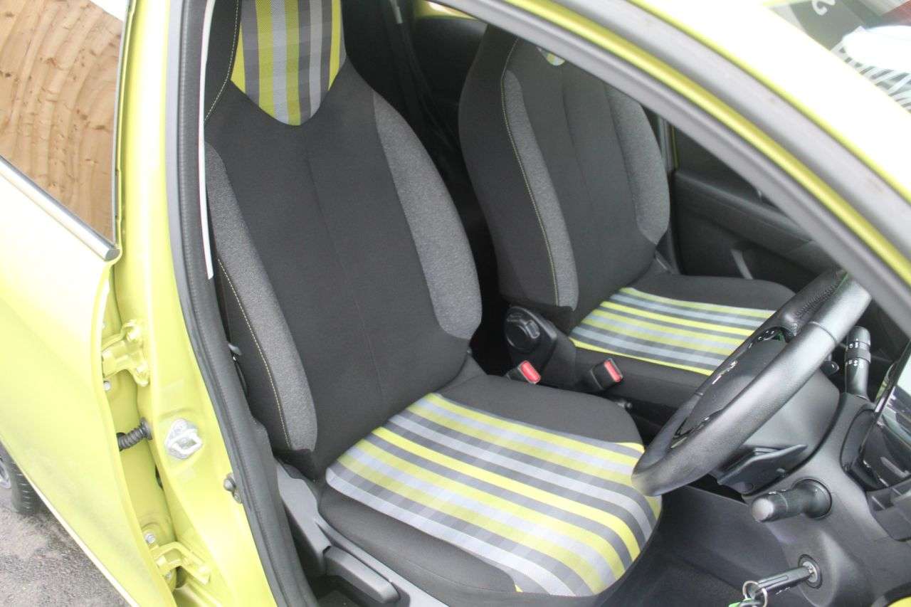 2018 PEUGEOT 108 2018 PEUGEOT 108