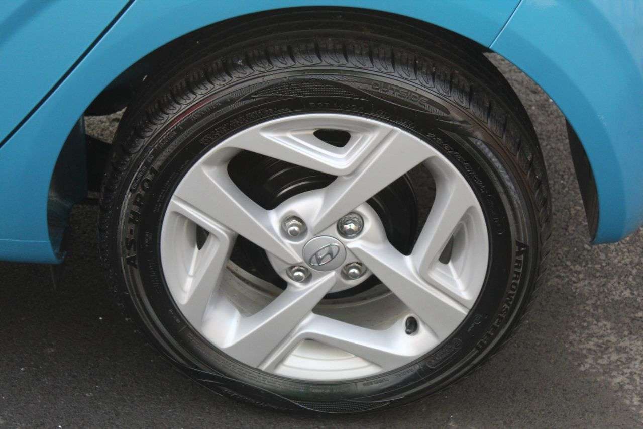 2022 HYUNDAI I10 2022 HYUNDAI I10