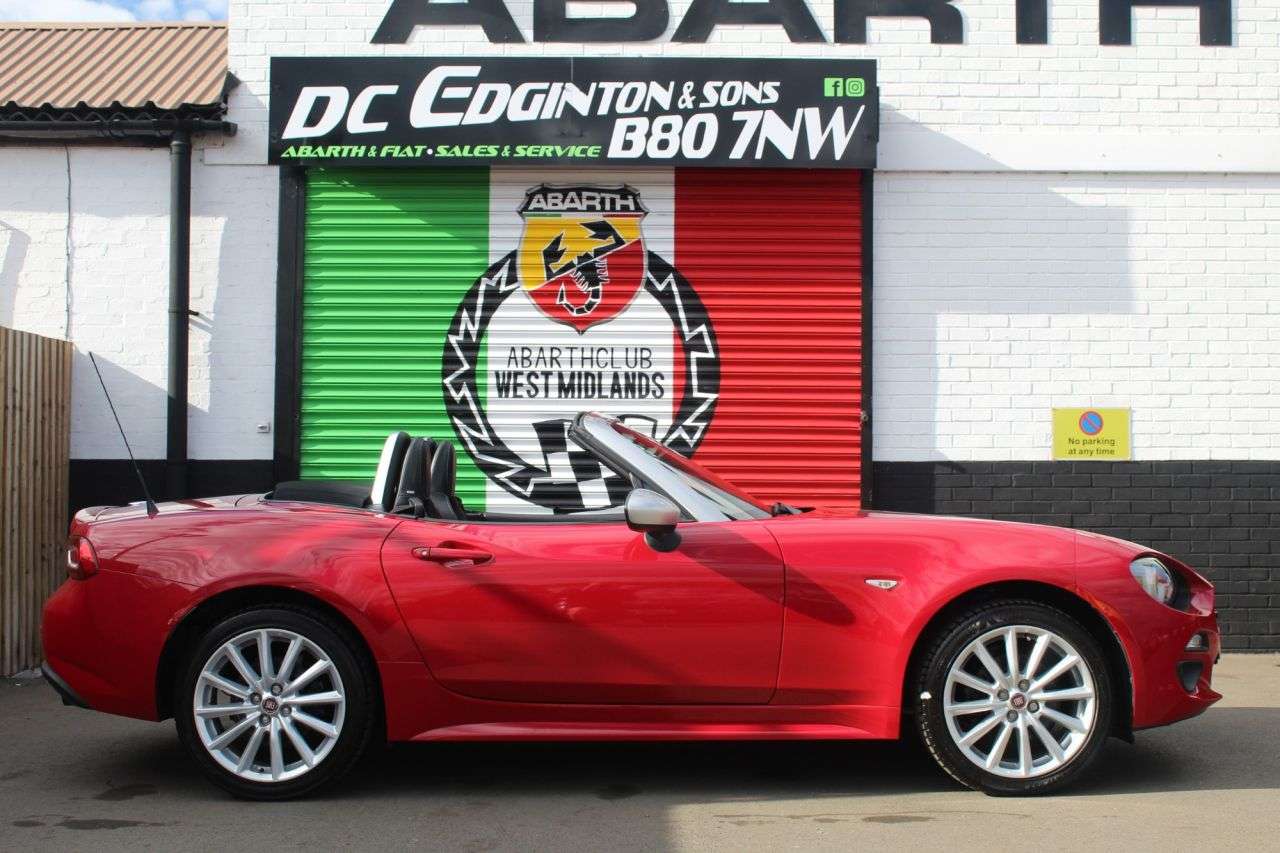 2016 FIAT 124 SPIDER 2016 FIAT 124 SPIDER