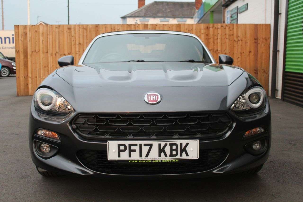 2017 FIAT 124 SPIDER 2017 FIAT 124 SPIDER