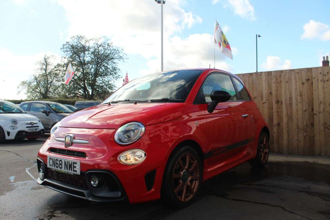 2018 ABARTH 595 2018 ABARTH 595