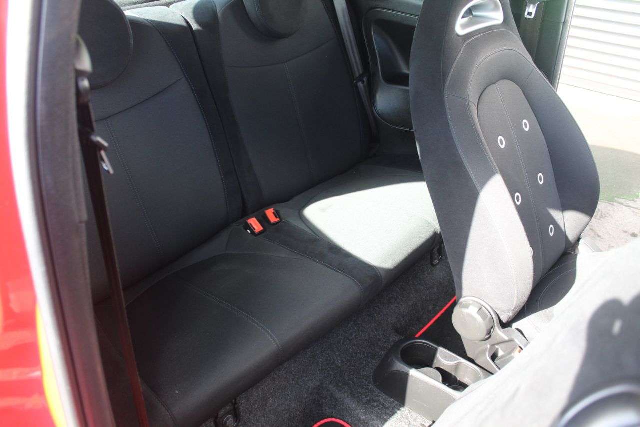 2018 ABARTH 595 2018 ABARTH 595