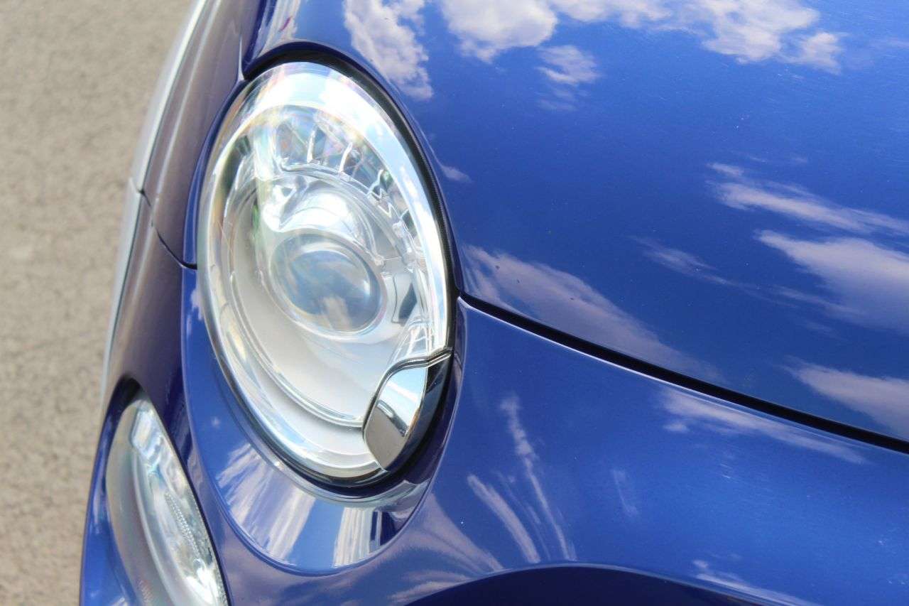 2020 ABARTH 695 2020 ABARTH 695