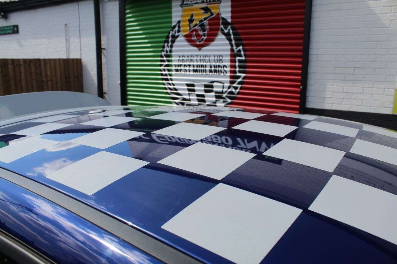 2020 ABARTH 695 2020 ABARTH 695