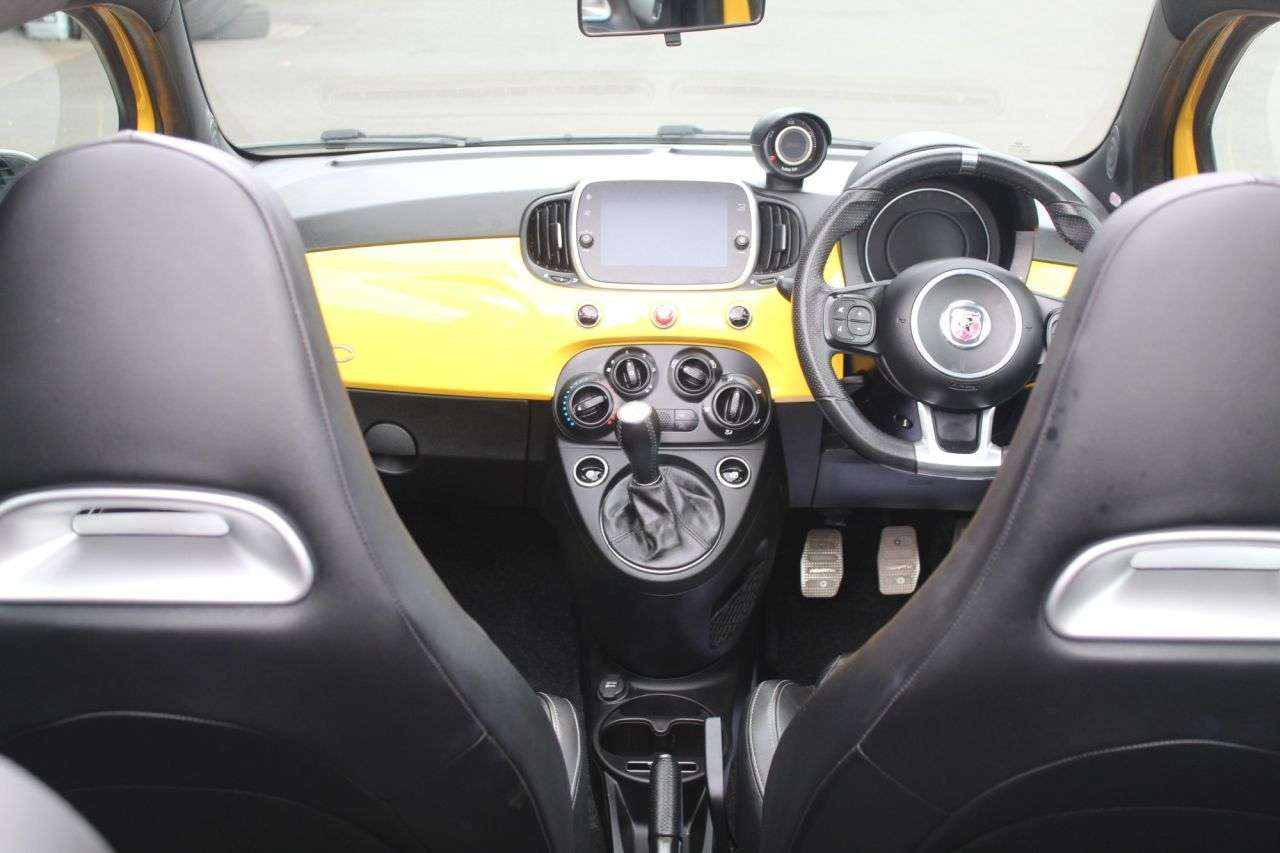 2018 ABARTH 595C 2018 ABARTH 595C