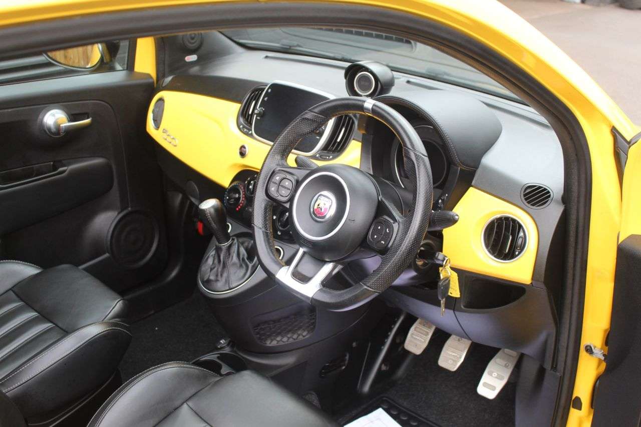 2018 ABARTH 595C 2018 ABARTH 595C