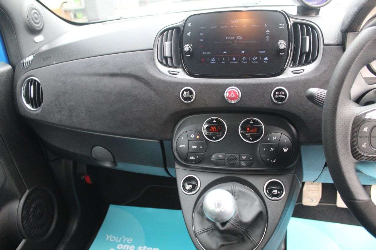 2023 ABARTH 695 2023 ABARTH 695