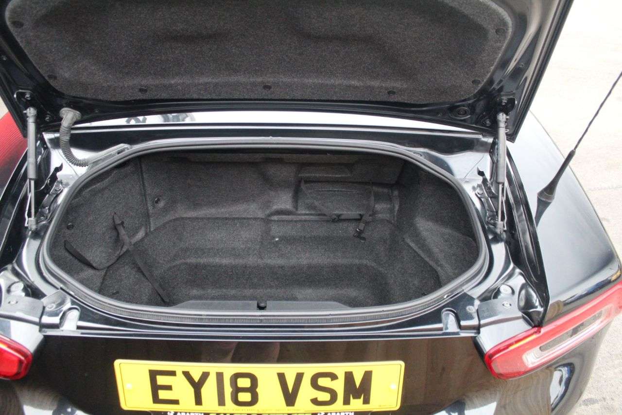 2018 FIAT 124 SPIDER 2018 FIAT 124 SPIDER