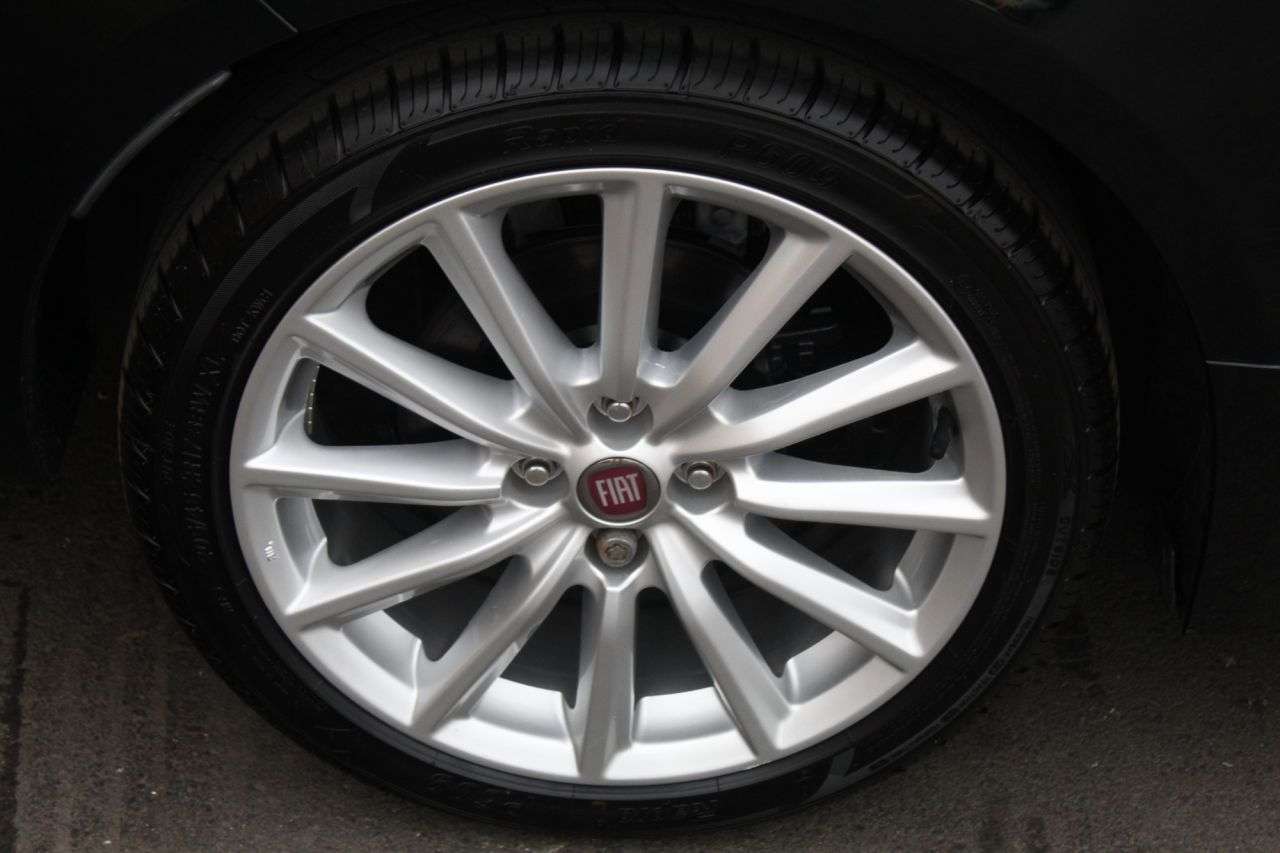 2018 FIAT 124 SPIDER 2018 FIAT 124 SPIDER