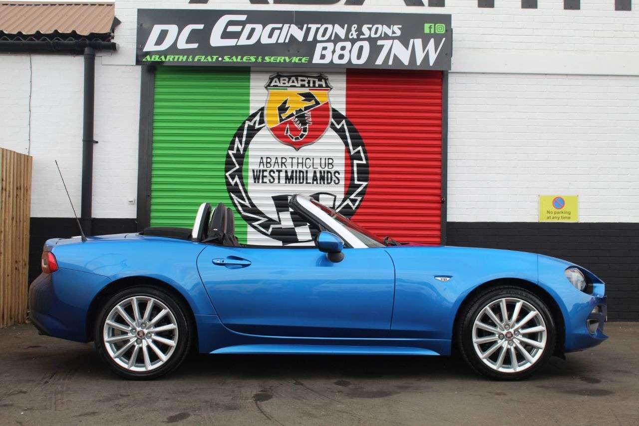 2017 FIAT 124 SPIDER 2017 FIAT 124 SPIDER