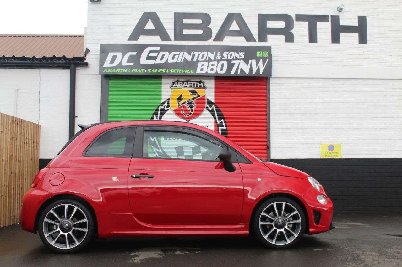 2024 ABARTH 595C 2024 ABARTH 595C
