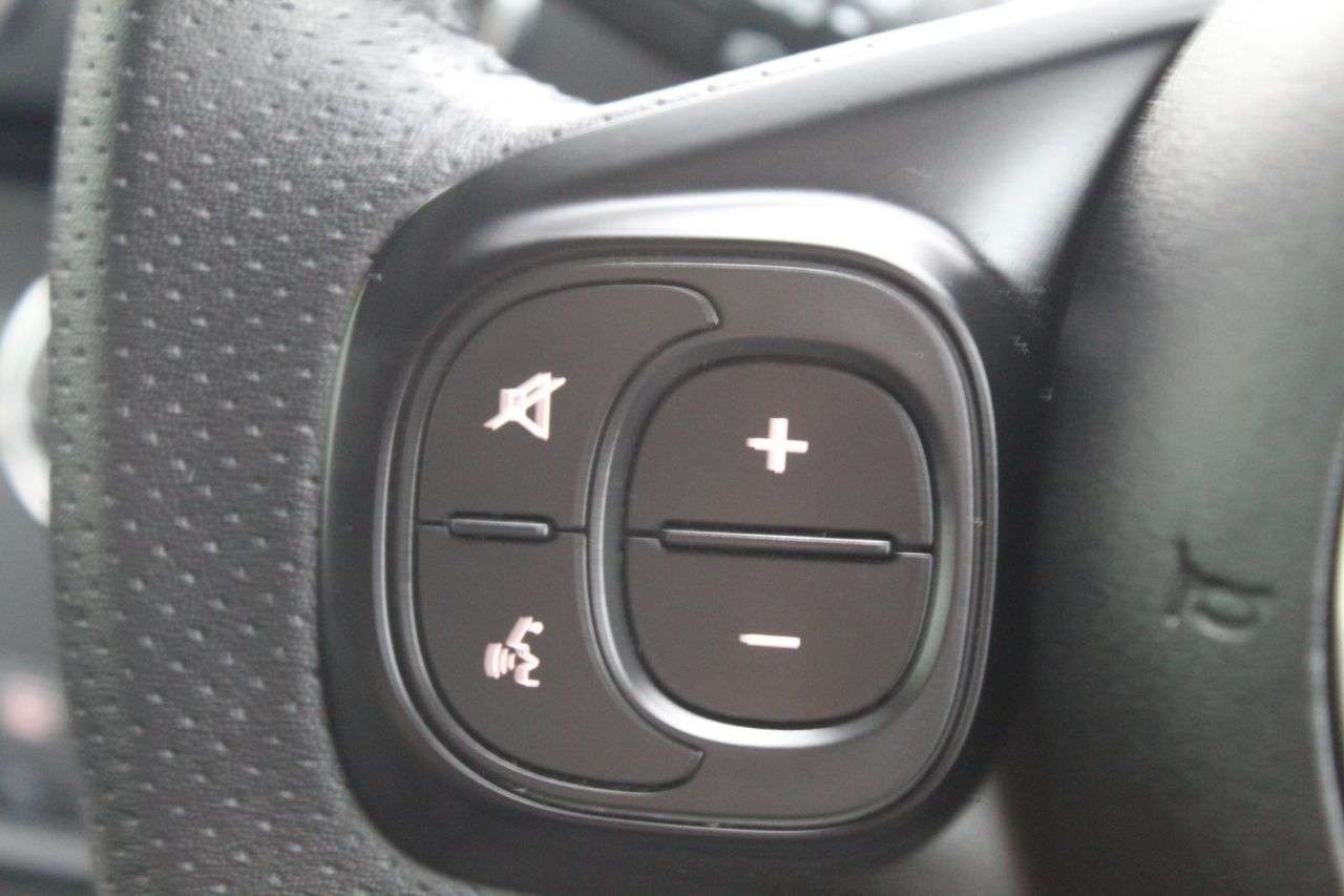 2024 ABARTH 595C 2024 ABARTH 595C