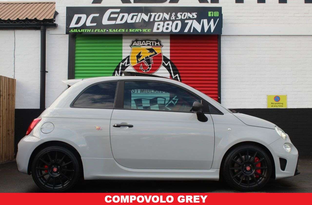 2022 ABARTH 595 2022 ABARTH 595