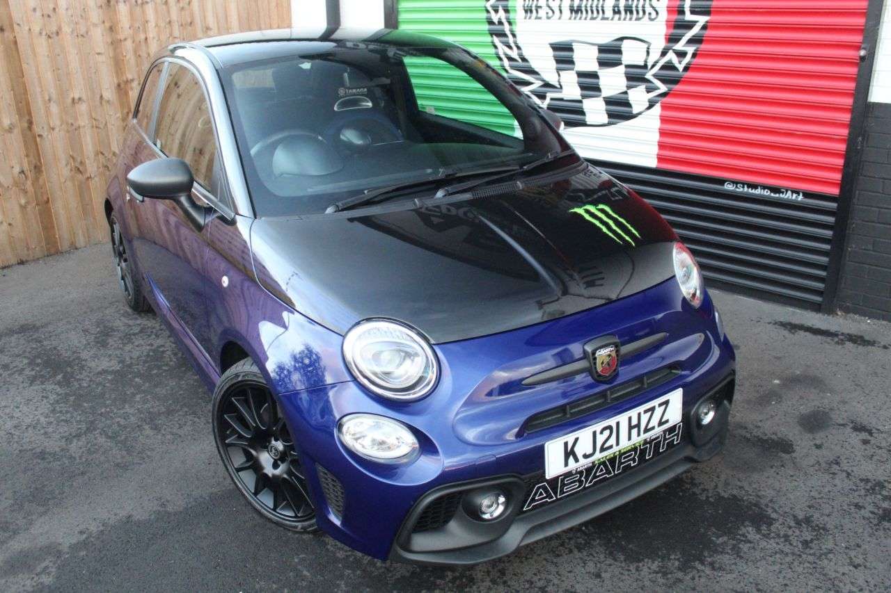 2021 ABARTH 595 2021 ABARTH 595