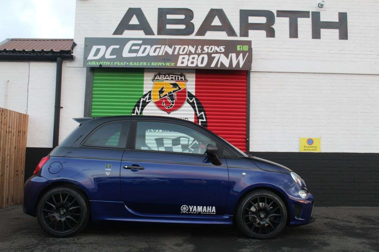 2021 ABARTH 595 2021 ABARTH 595