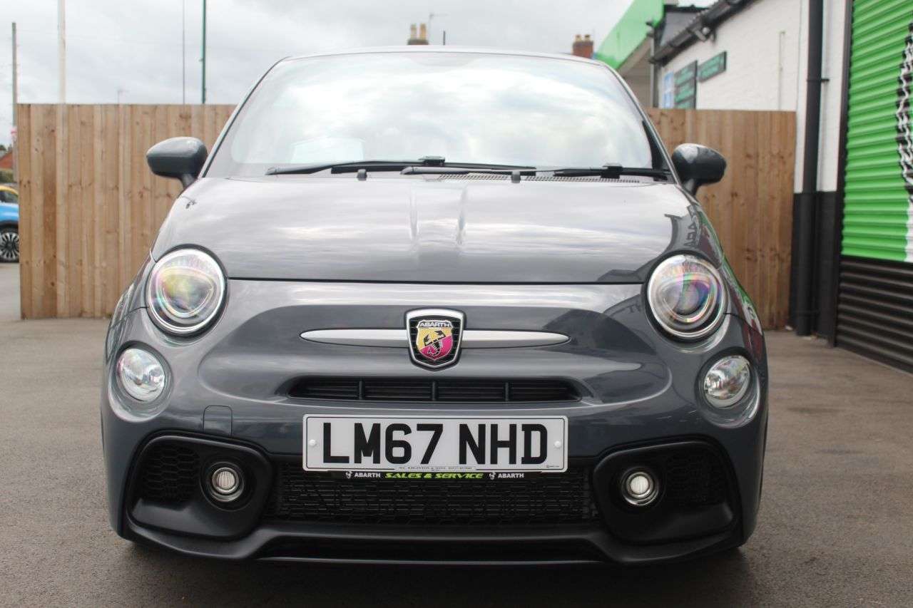 A 2017 ABARTH 595 1.4 T-Jet Hatchback 3dr Petrol Manual Euro 6 (145 ps) ONLY 35,000 MILES A 2017 ABARTH 595 1.4 T-Jet Hatchback 3dr Petrol Manual Euro 6 (145 ps) ONLY 35,000 MILES
