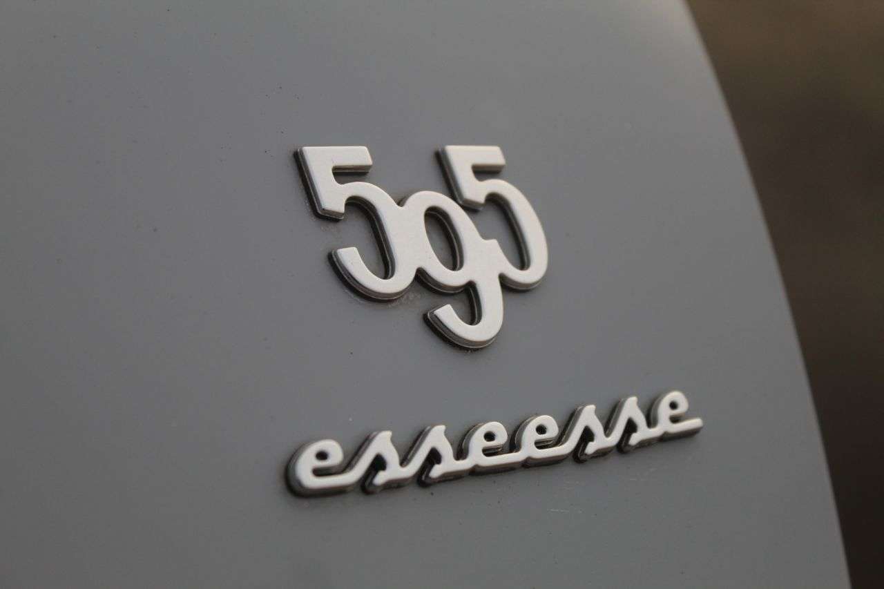 2021 ABARTH 595 2021 ABARTH 595