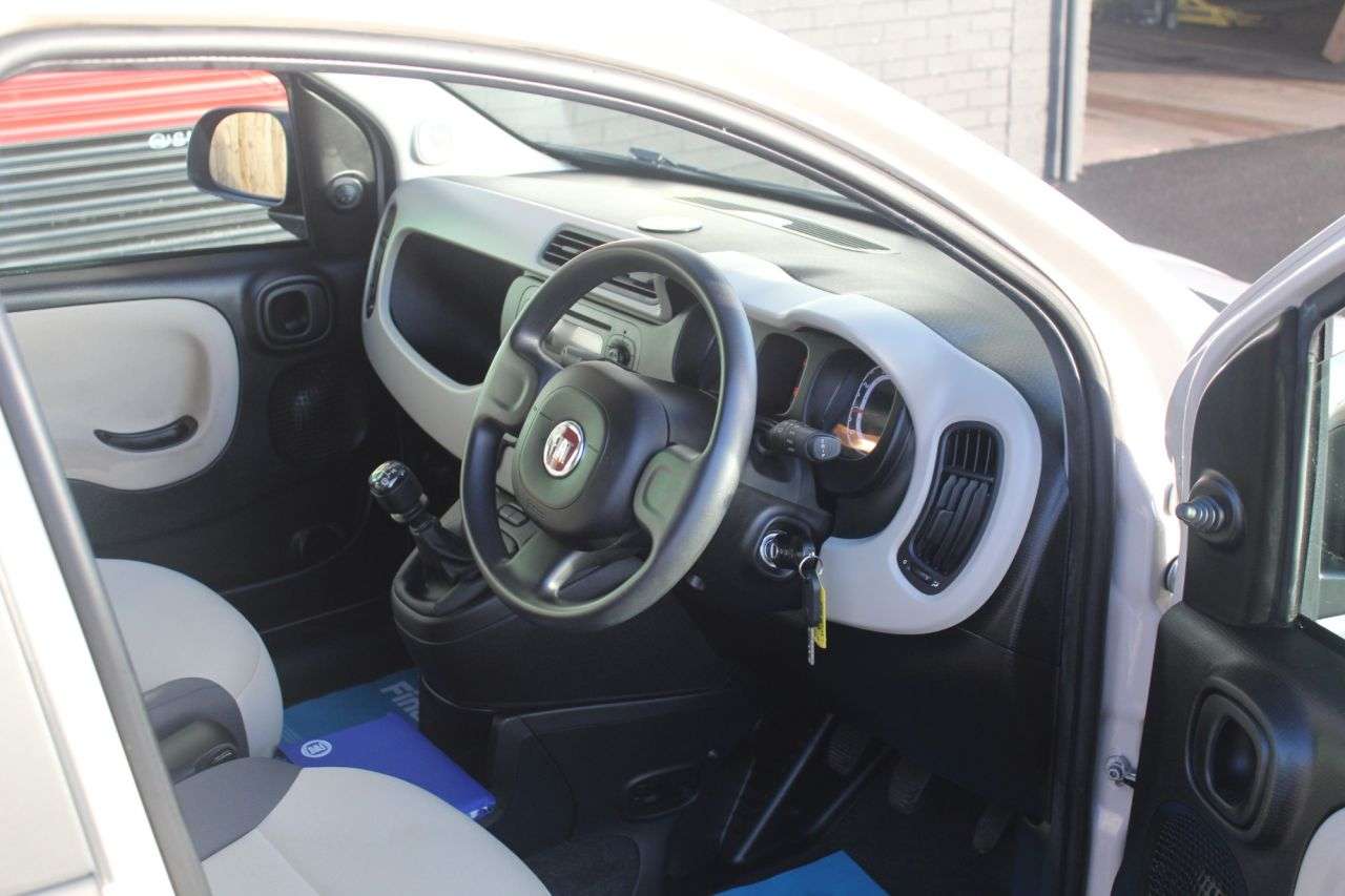 2014 FIAT PANDA 2014 FIAT PANDA