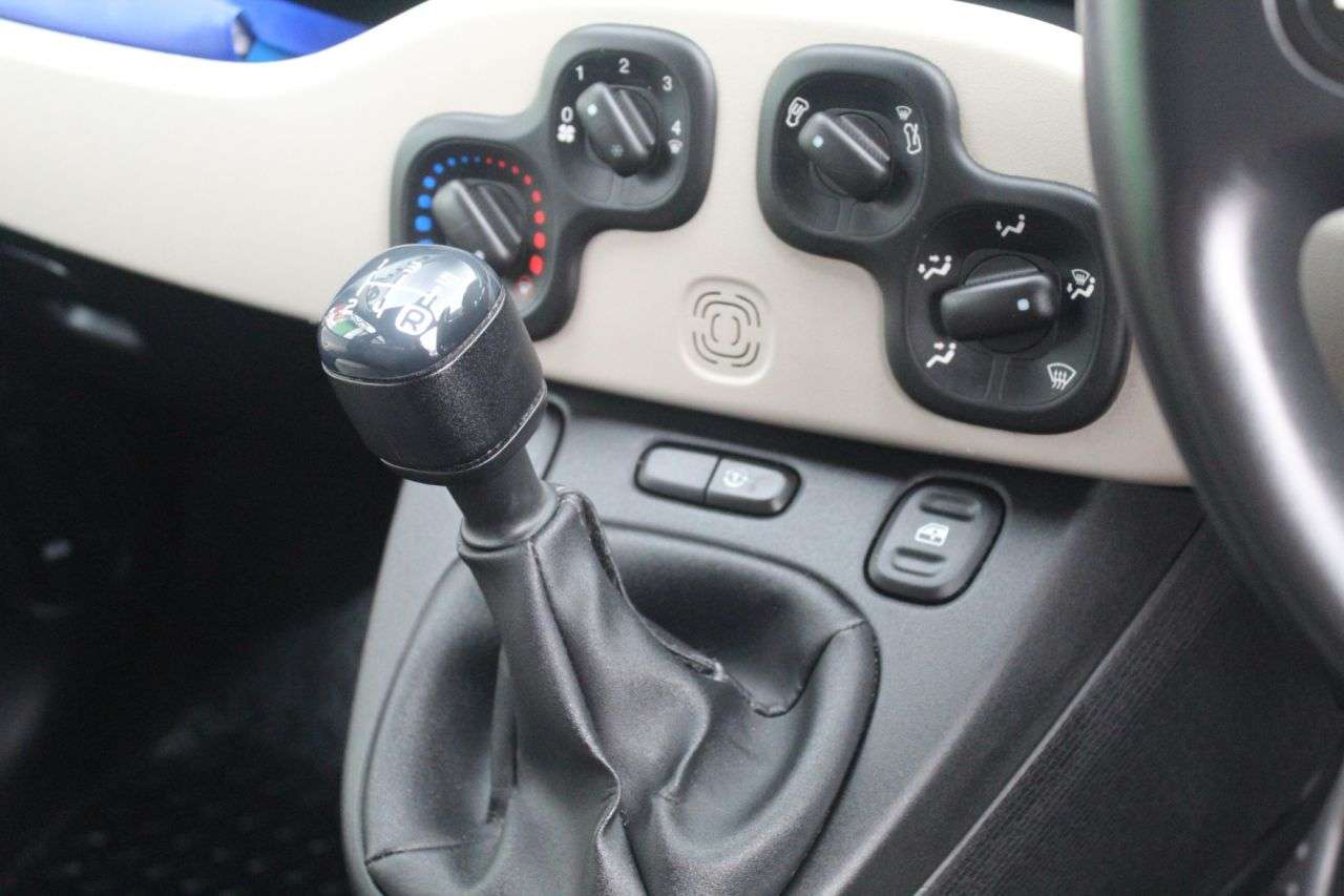 2015 FIAT PANDA 2015 FIAT PANDA