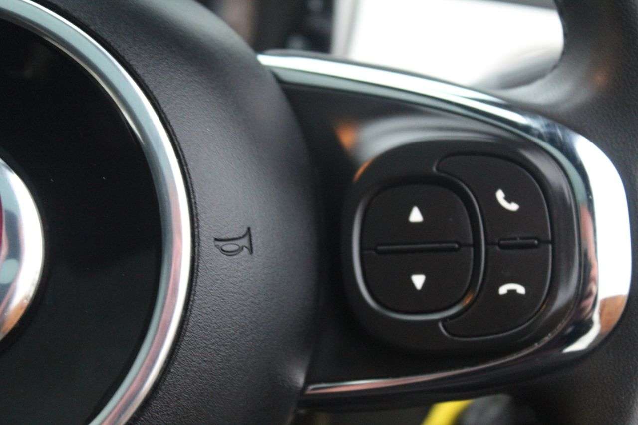 2022 FIAT 500 2022 FIAT 500