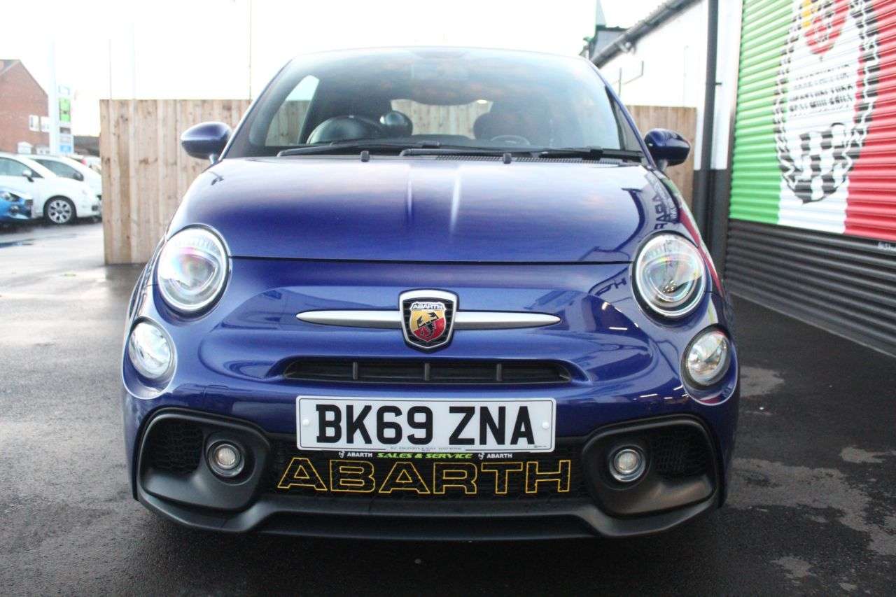 2019 ABARTH 595 2019 ABARTH 595