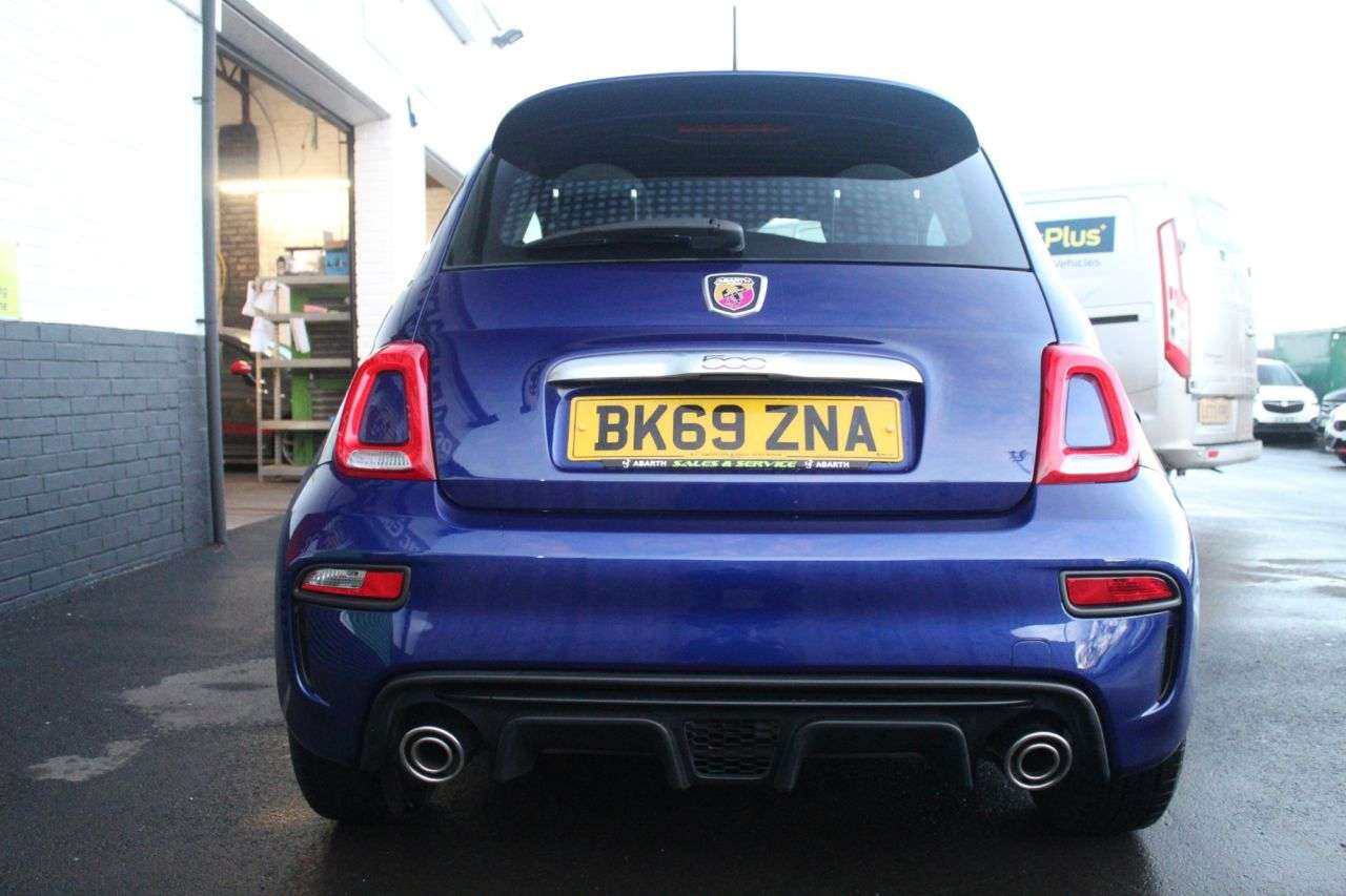 2019 ABARTH 595 2019 ABARTH 595