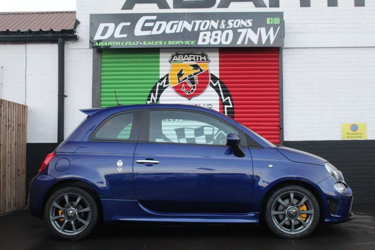 2019 ABARTH 595 2019 ABARTH 595
