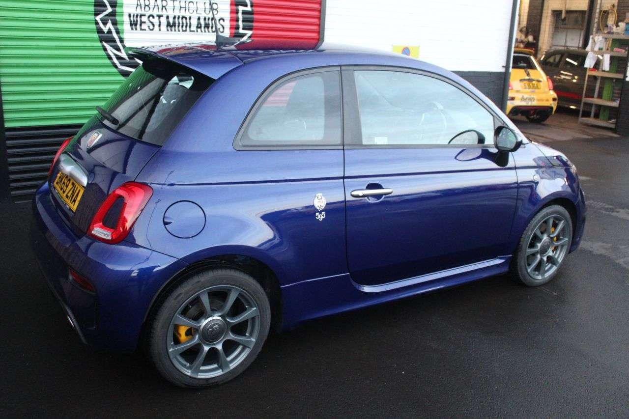 2019 ABARTH 595 2019 ABARTH 595