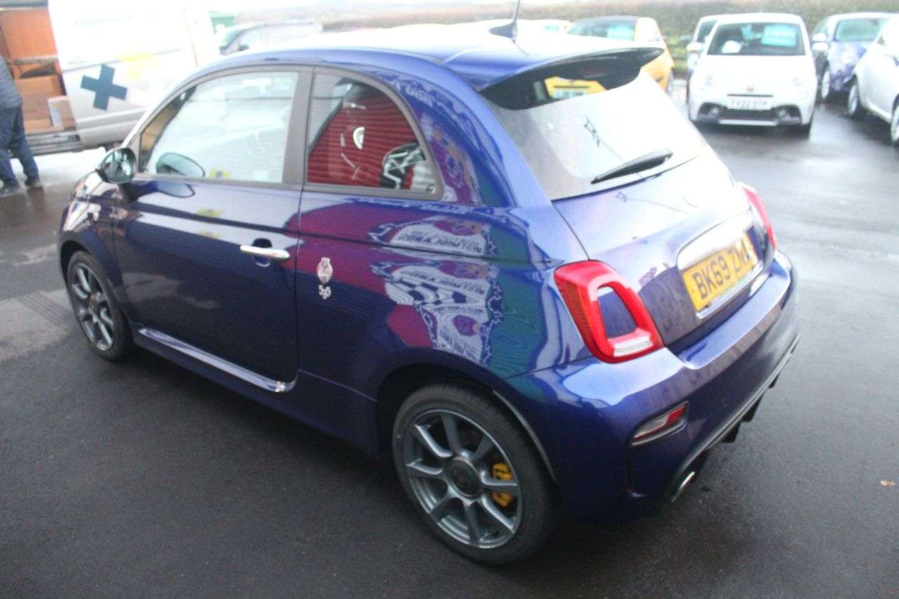 2019 ABARTH 595 2019 ABARTH 595